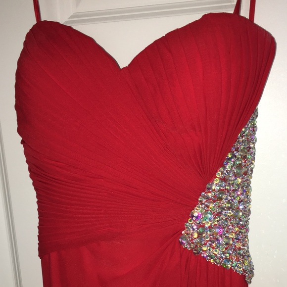Red and sequin prom dress!!! - Picture 2 of 8